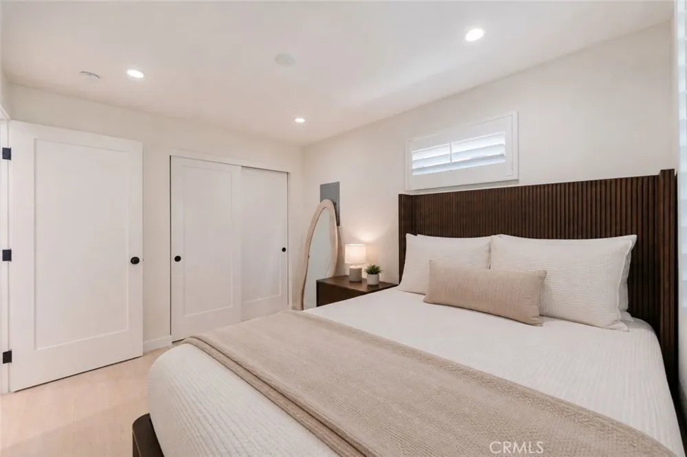 2324 246th Place Lomita, CA 90717