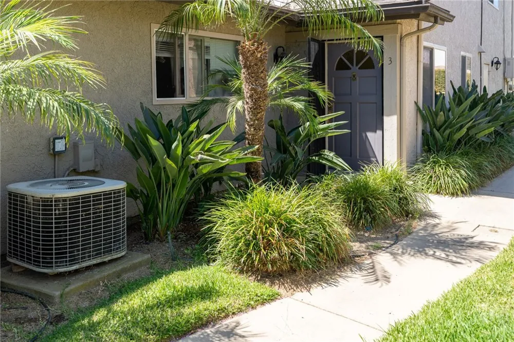 5969 Nelda Street #3 Simi Valley, CA 93063