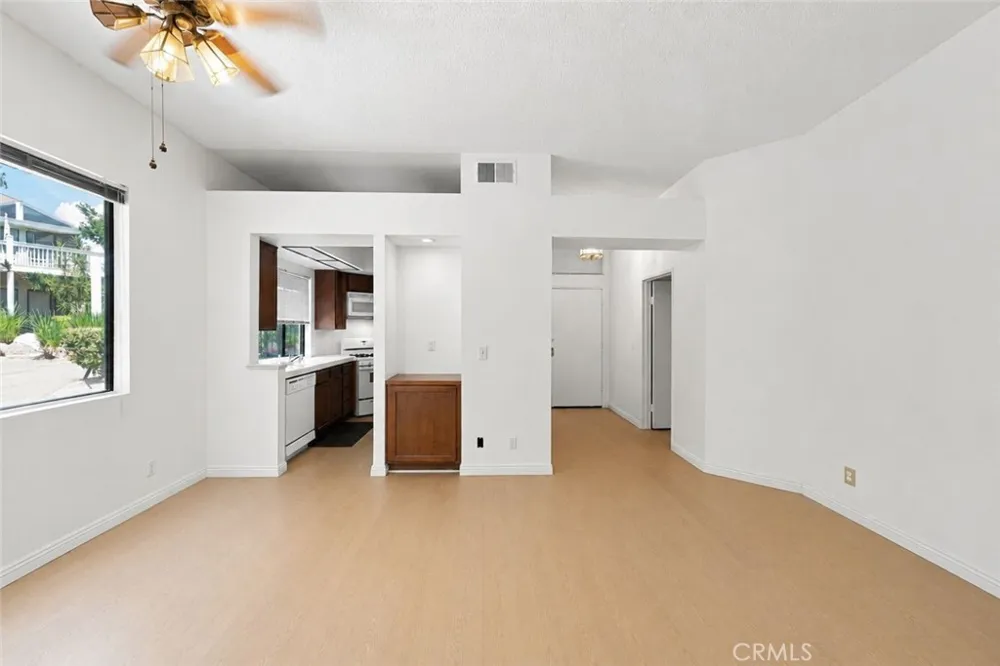 4900 Grand Avenue #127 Covina, CA 91724