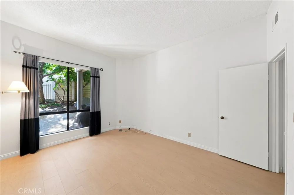 4900 Grand Avenue #127 Covina, CA 91724