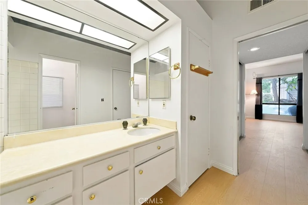 4900 Grand Avenue #127 Covina, CA 91724