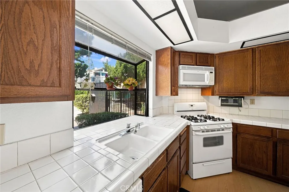 4900 Grand Avenue #127 Covina, CA 91724