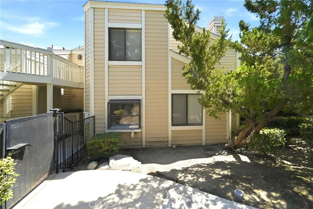4900 Grand Avenue #127 Covina, CA 91724