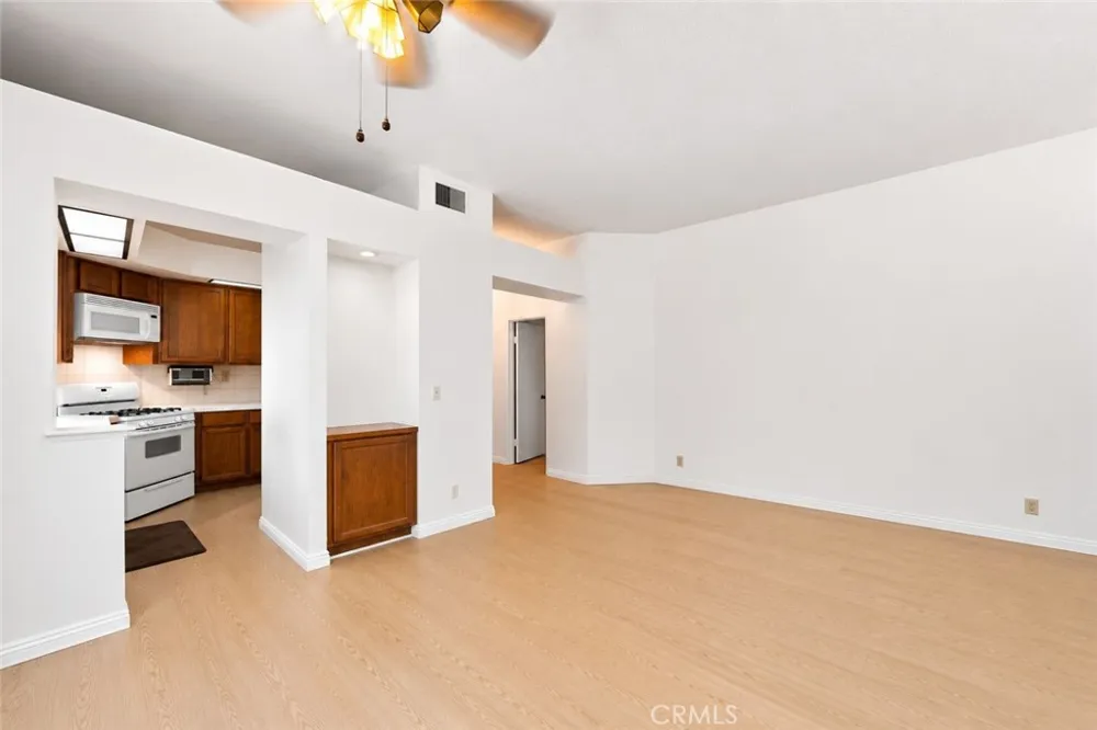 4900 Grand Avenue #127 Covina, CA 91724