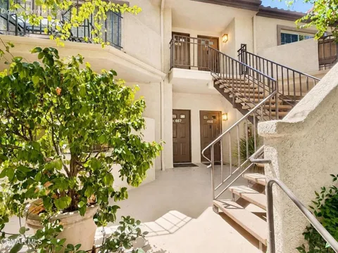 24109 Del Monte Drive #467