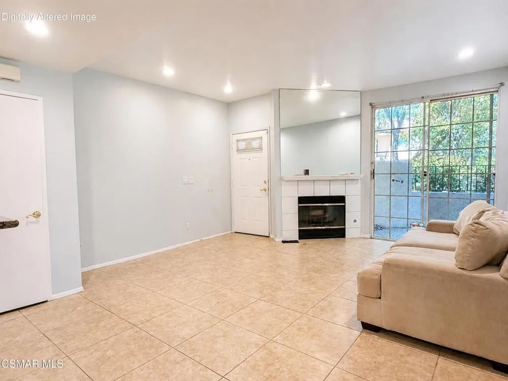 24109 Del Monte Drive #467 Valencia, CA 91355
