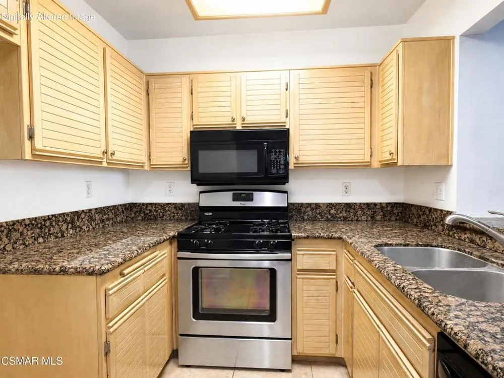 24109 Del Monte Drive #467 Valencia, CA 91355