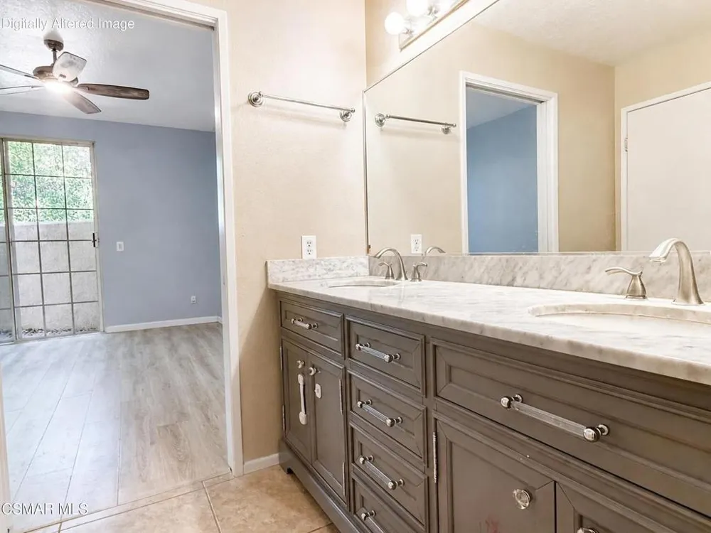 24109 Del Monte Drive #467 Valencia, CA 91355