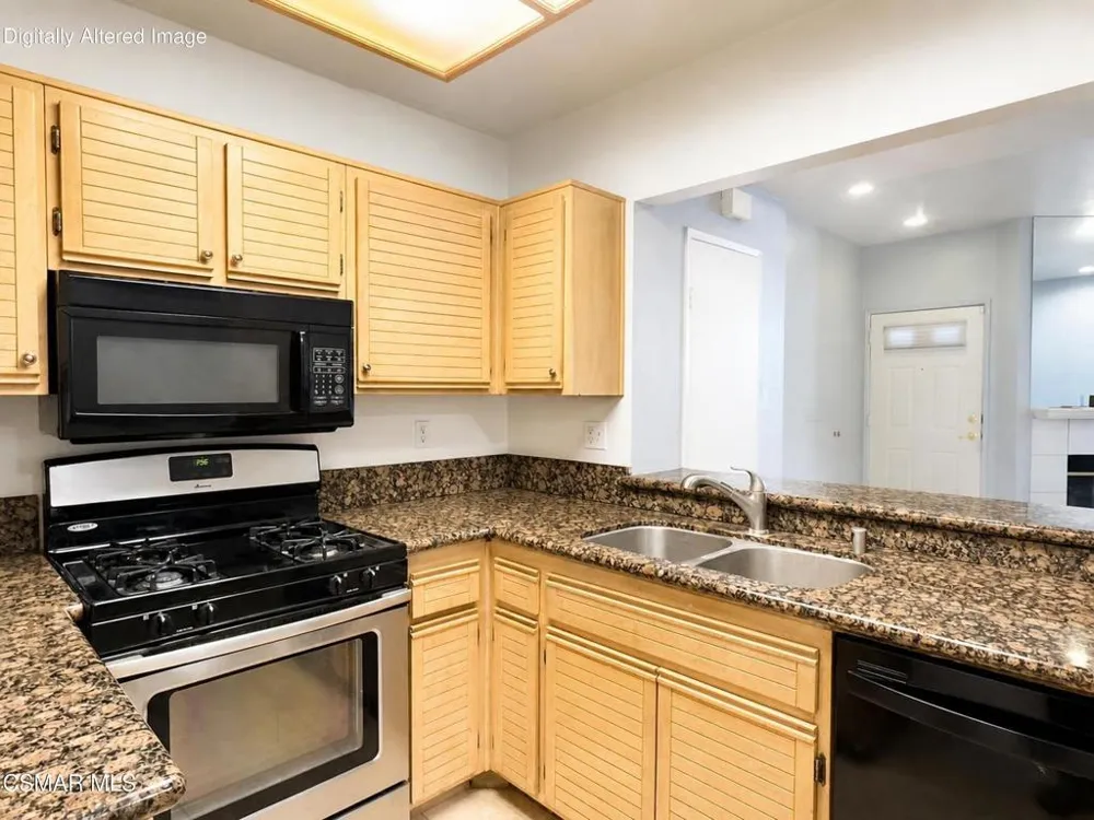 24109 Del Monte Drive #467 Valencia, CA 91355