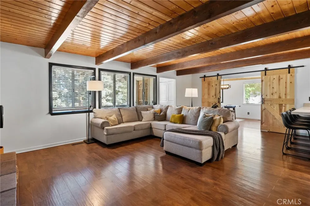 5313 Basel Wrightwood, CA 92397