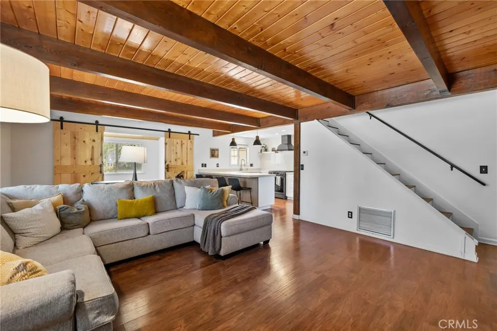 5313 Basel Wrightwood, CA 92397