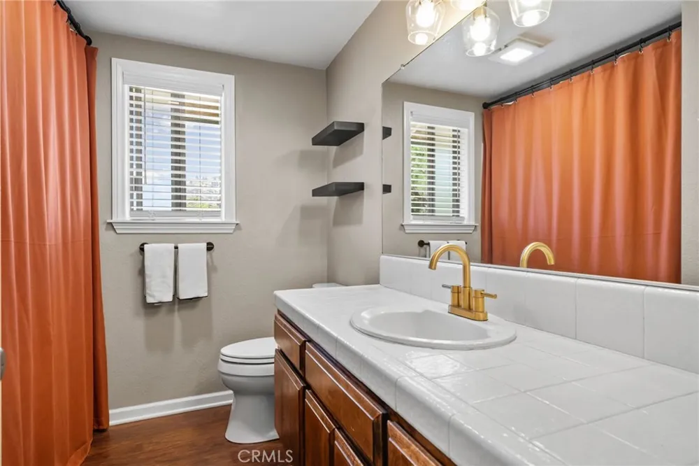 5313 Basel Wrightwood, CA 92397