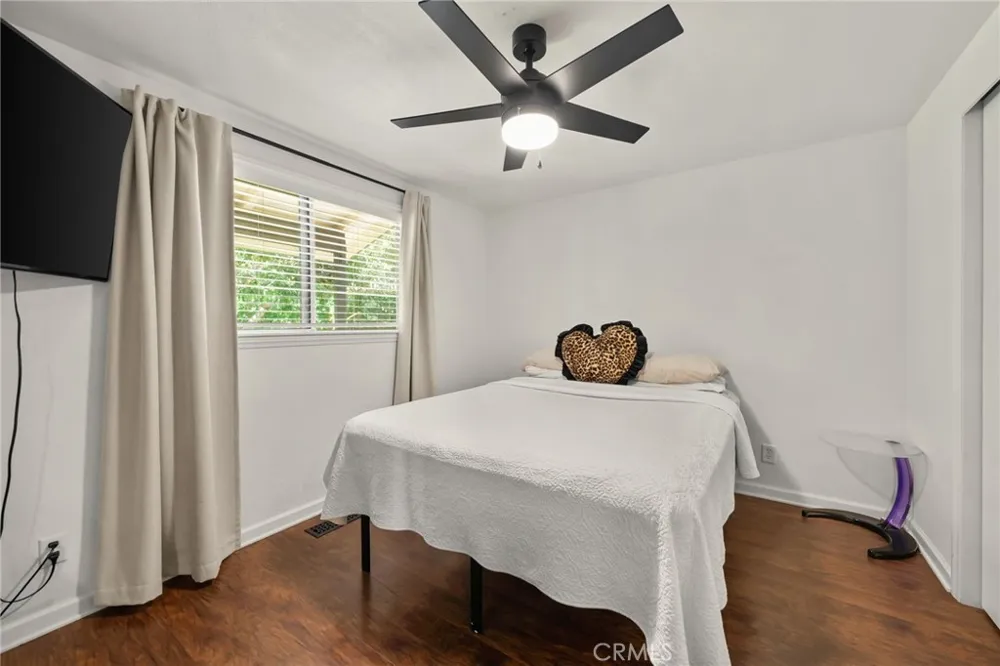 5313 Basel Wrightwood, CA 92397