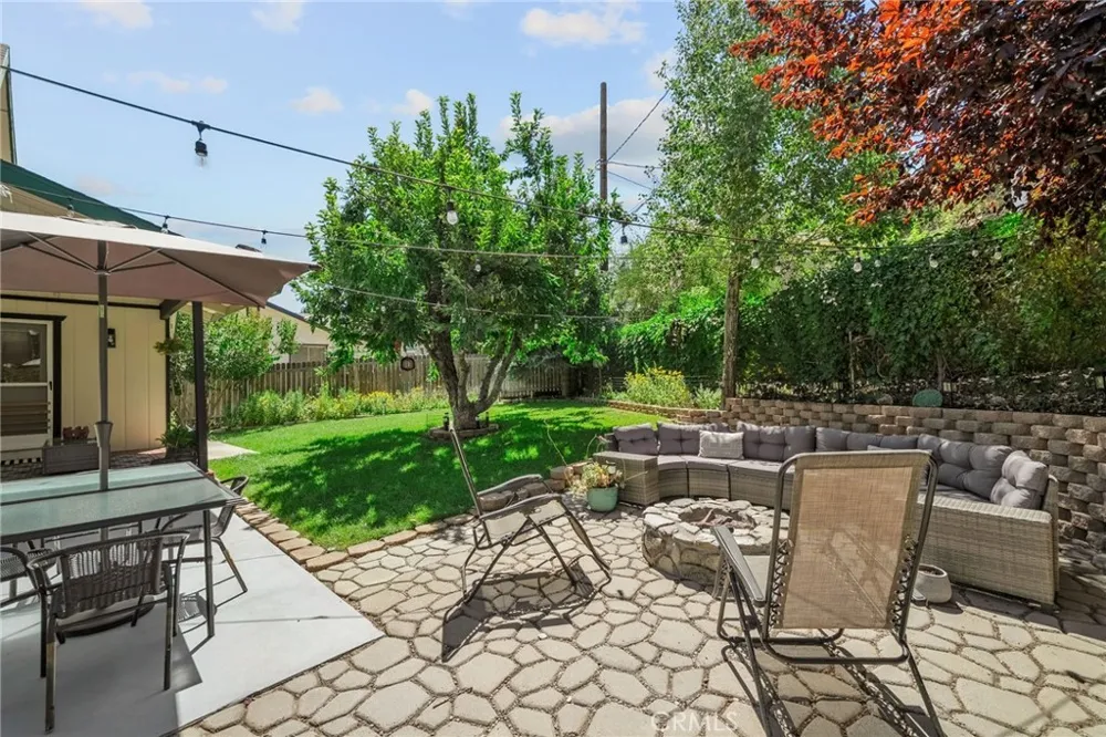 5313 Basel Wrightwood, CA 92397