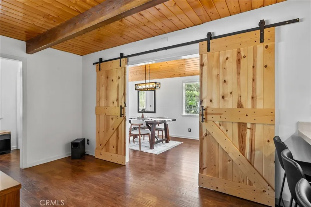 5313 Basel Wrightwood, CA 92397