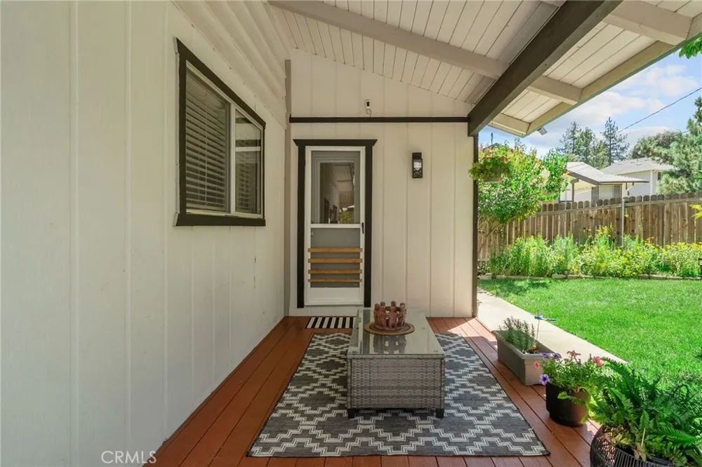 5313 Basel Wrightwood, CA 92397