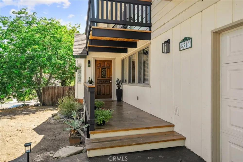 5313 Basel Wrightwood, CA 92397