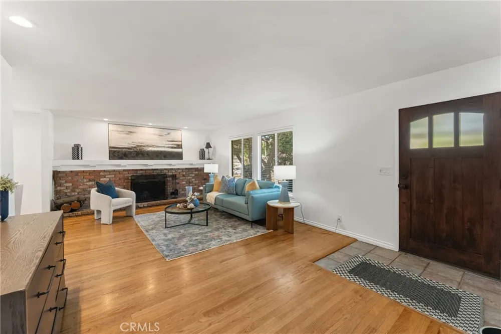 3474 Deerlane Drive Duarte, CA 91010