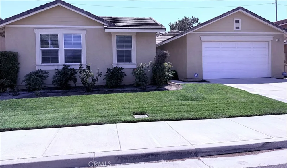 14325 Florence Eastvale, CA 92880