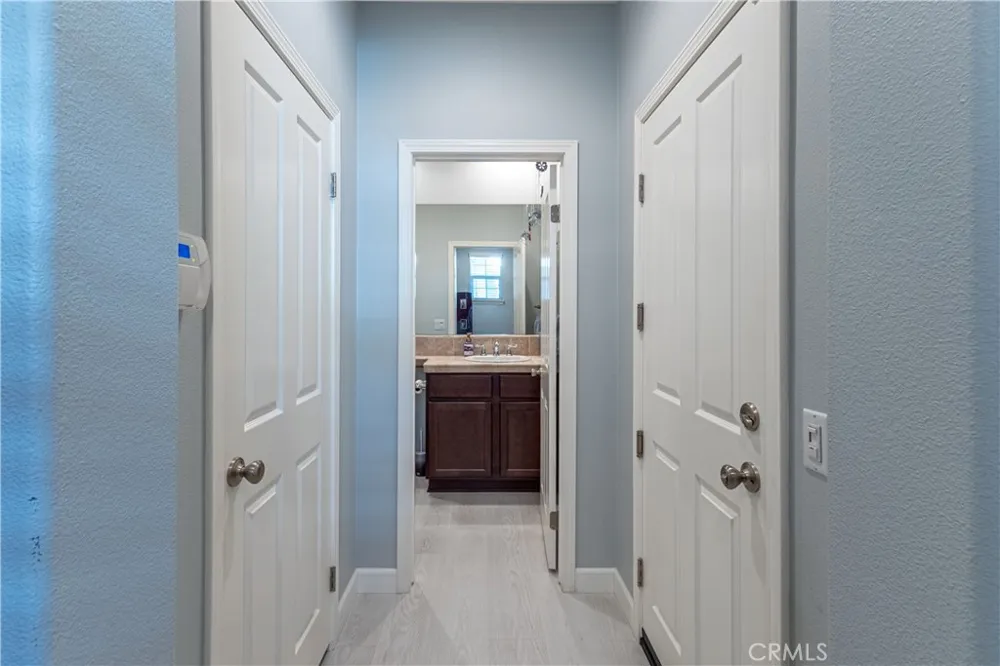 14325 Florence Eastvale, CA 92880
