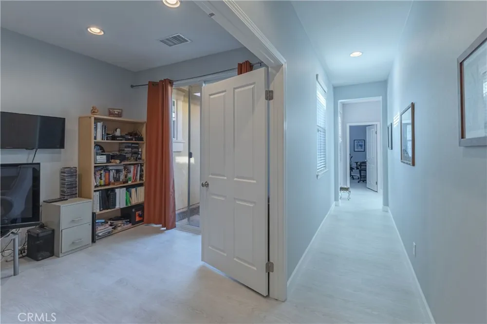 14325 Florence Eastvale, CA 92880
