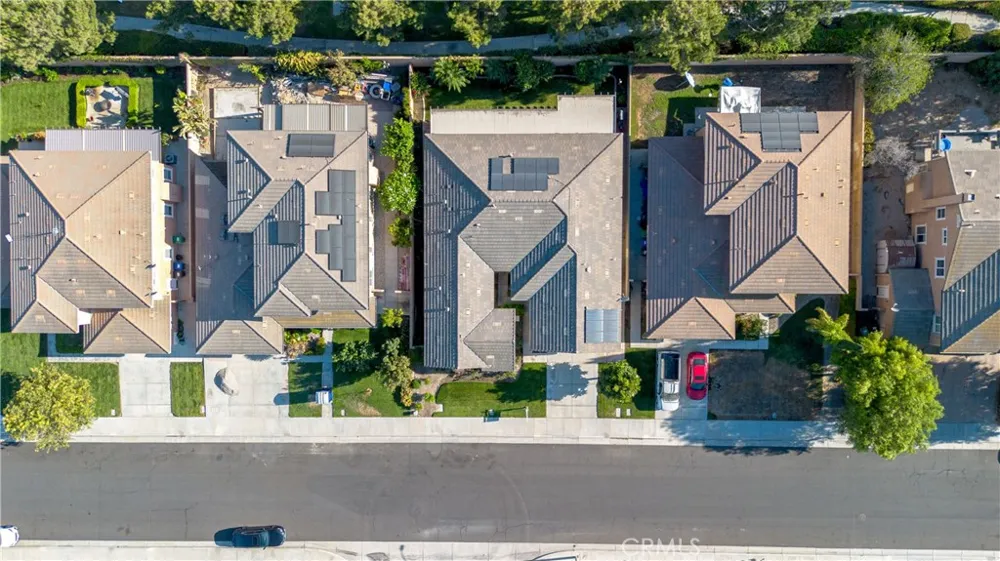 14325 Florence Eastvale, CA 92880