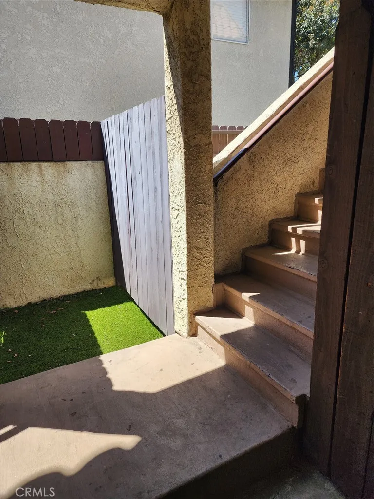 8632 Park Bellflower, CA 90706