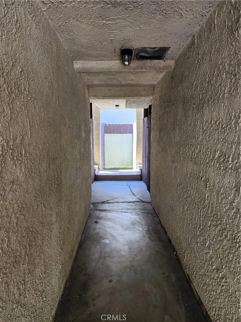 8632 Park Bellflower, CA 90706