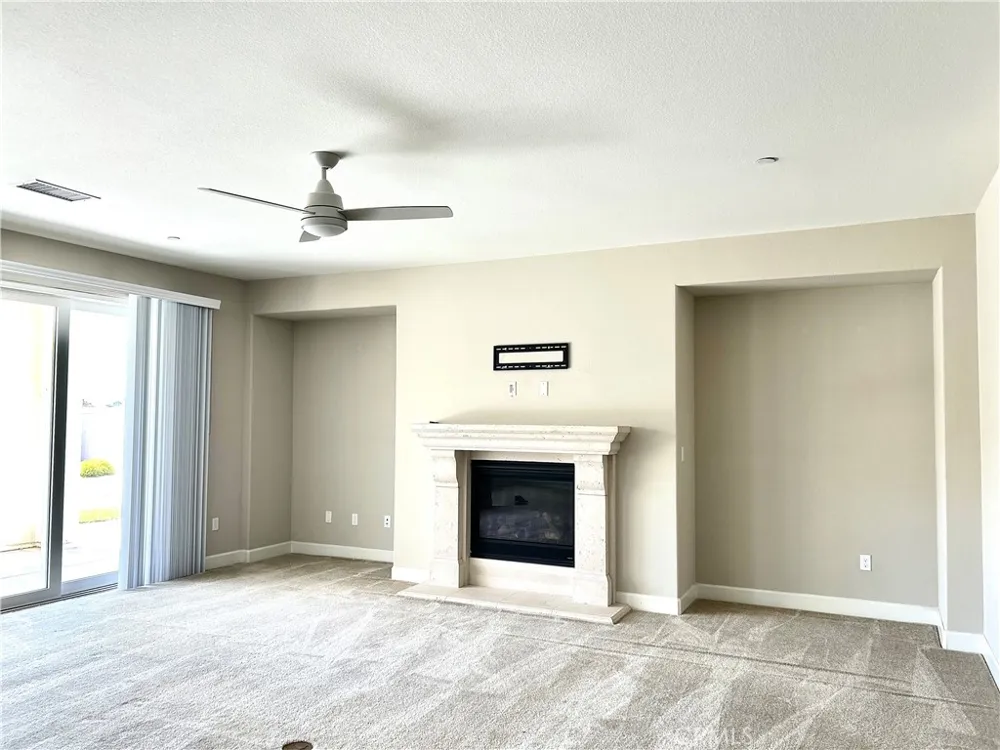 45667 Bassett Street Temecula, CA 92592