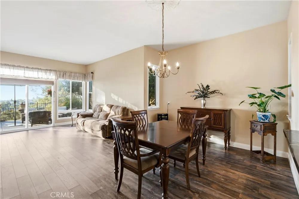 23001 Via Santa Maria Mission Viejo, CA 92691