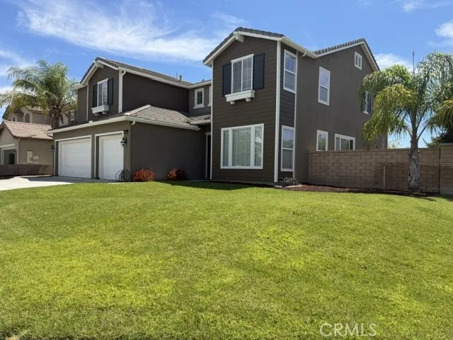 42542 Vancouver Murrieta, CA 92562