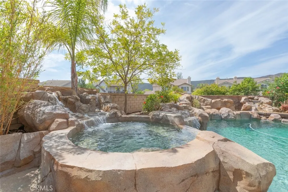 42542 Vancouver Murrieta, CA 92562