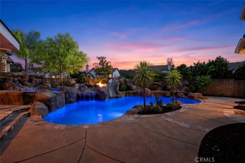 42542 Vancouver Murrieta, CA 92562