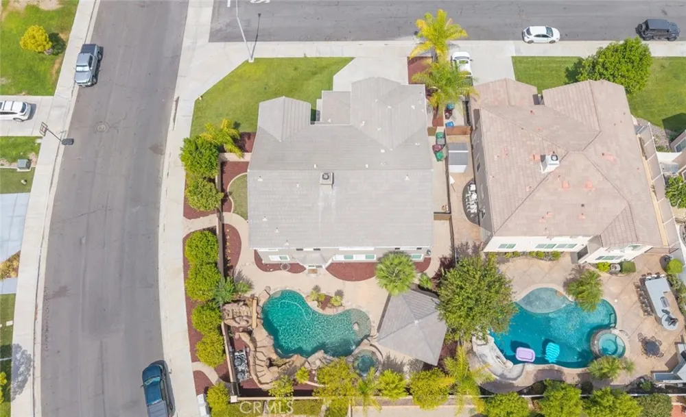 42542 Vancouver Murrieta, CA 92562