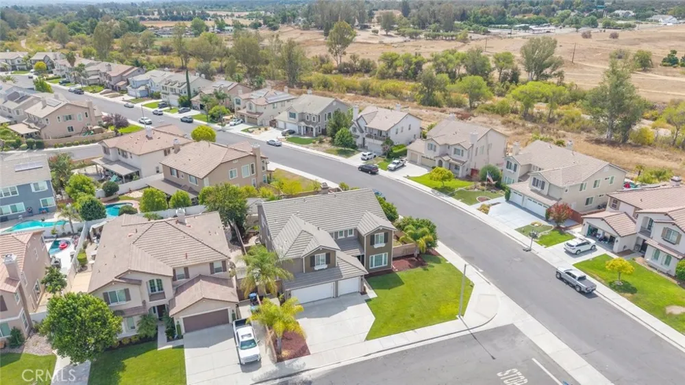 42542 Vancouver Murrieta, CA 92562