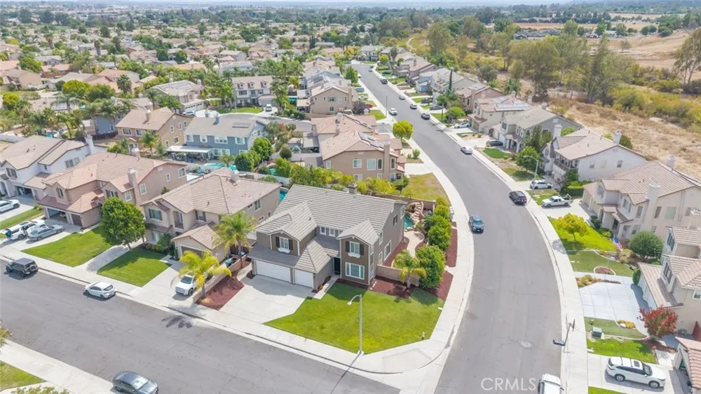 42542 Vancouver Murrieta, CA 92562