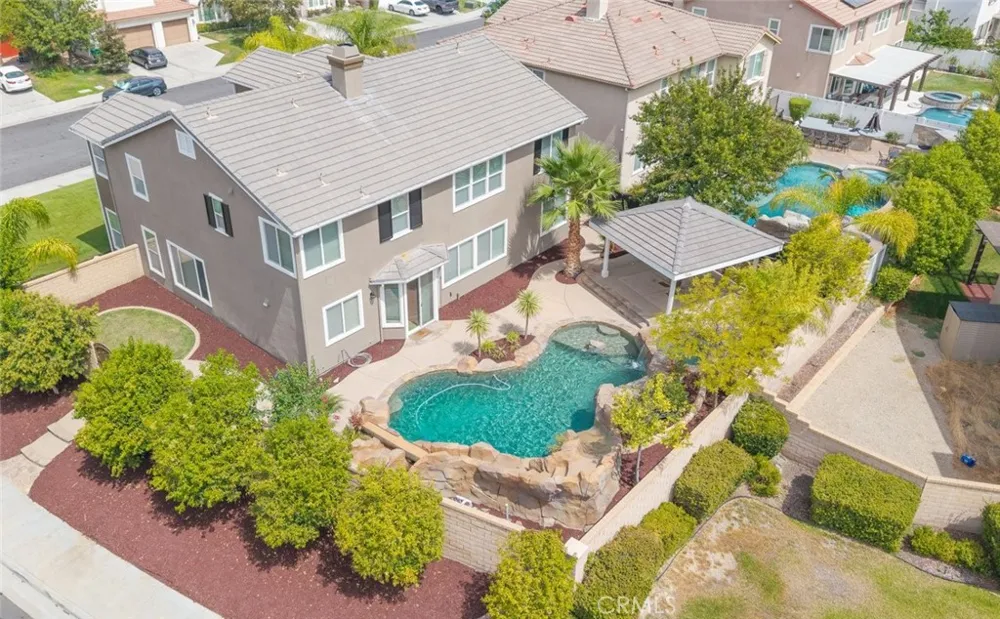 42542 Vancouver Murrieta, CA 92562