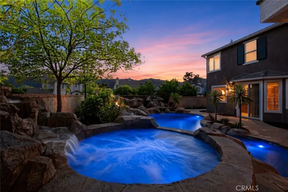 42542 Vancouver Murrieta, CA 92562