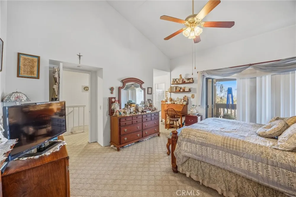 1115 Walnut Grove Rosemead, CA 91770