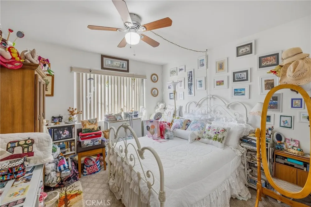 1115 Walnut Grove Rosemead, CA 91770