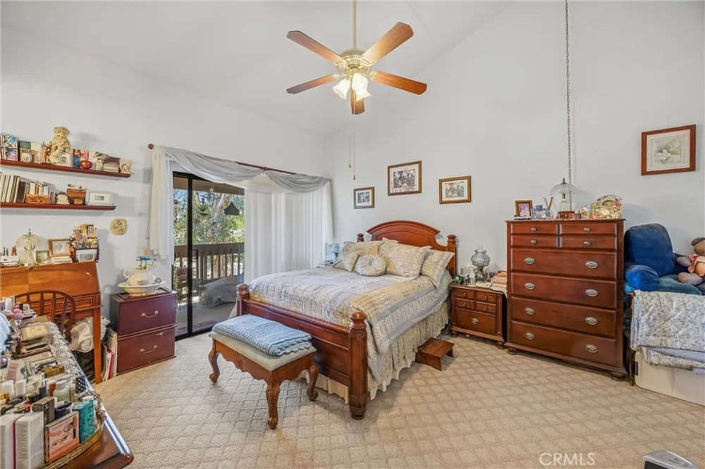 1115 Walnut Grove Rosemead, CA 91770