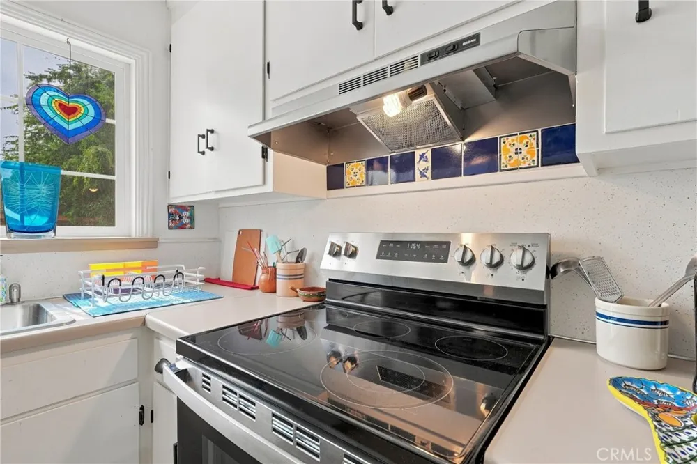 6437 13th Lucerne, CA 95458