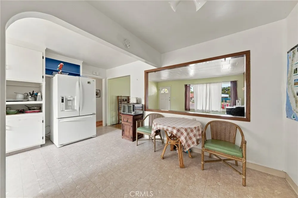 6437 13th Lucerne, CA 95458