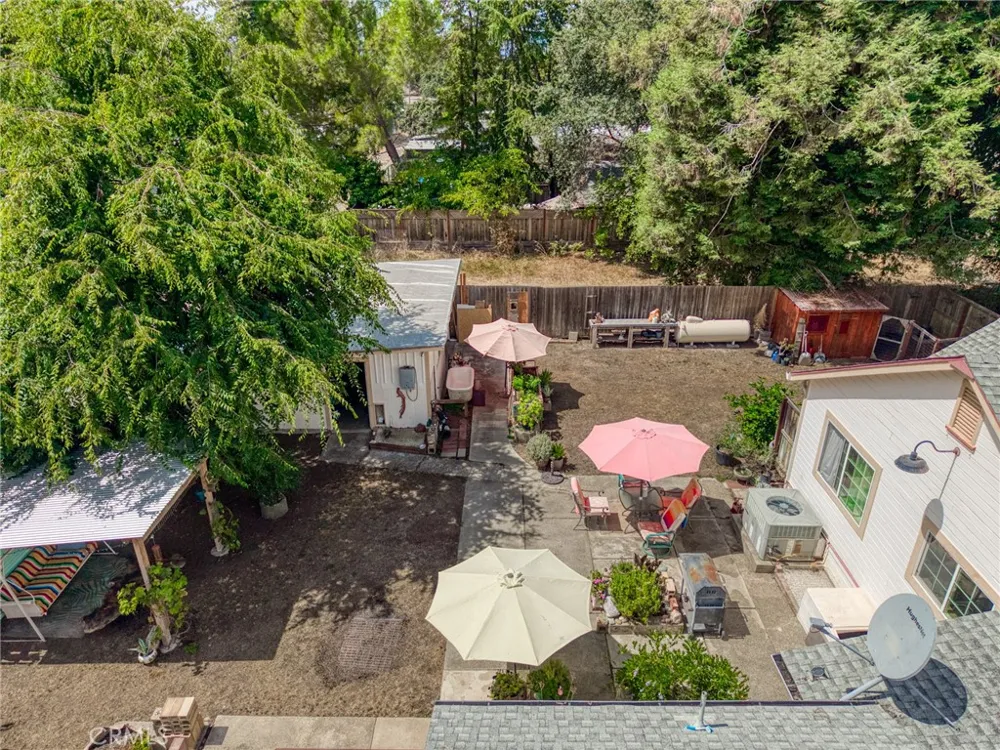 6437 13th Lucerne, CA 95458