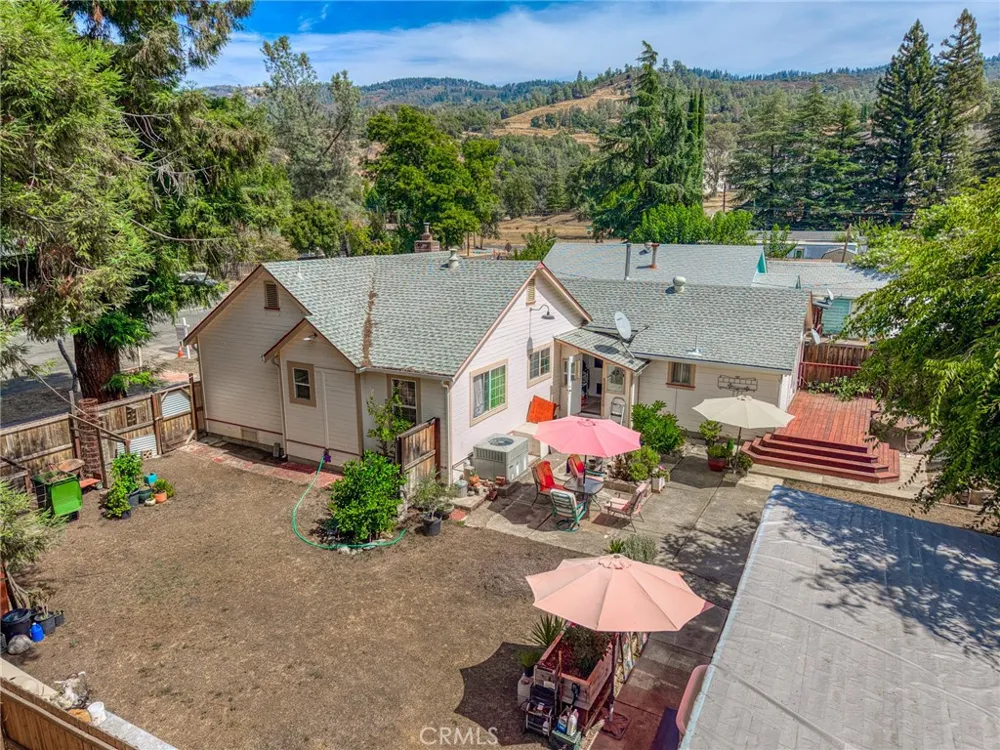 6437 13th Lucerne, CA 95458