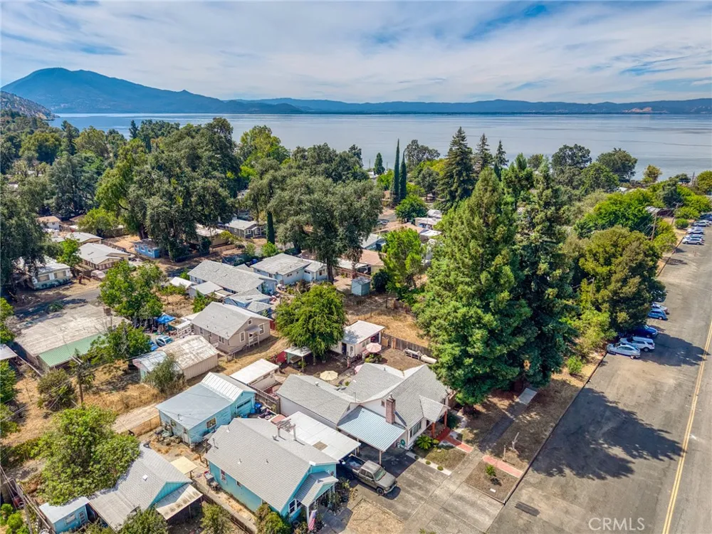 6437 13th Lucerne, CA 95458