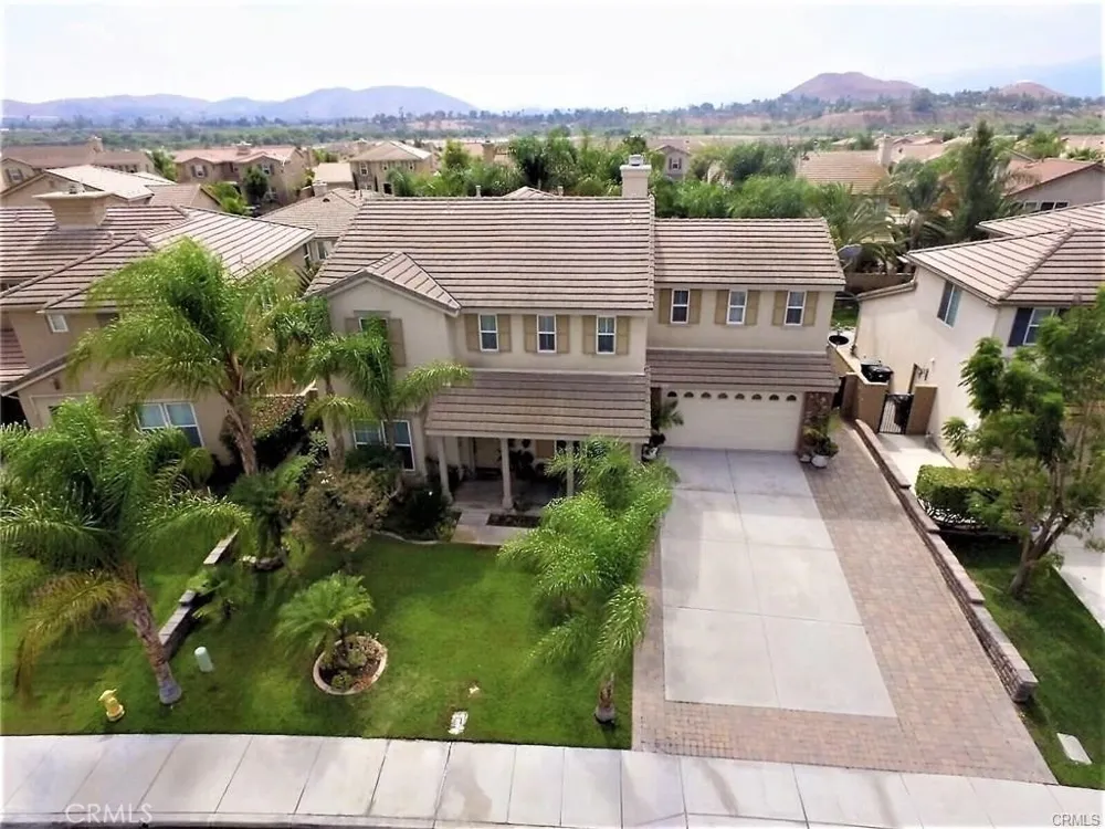 12737 Burbank Road Eastvale, CA 92880