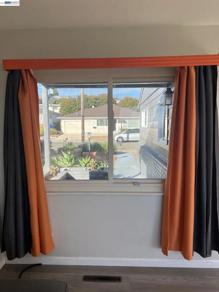 2317 Prosperity Way San Leandro, CA 94578