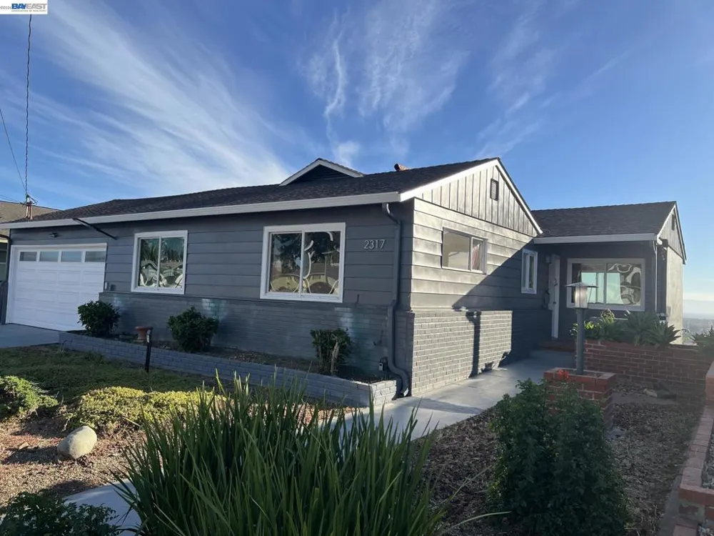 2317 Prosperity Way San Leandro, CA 94578