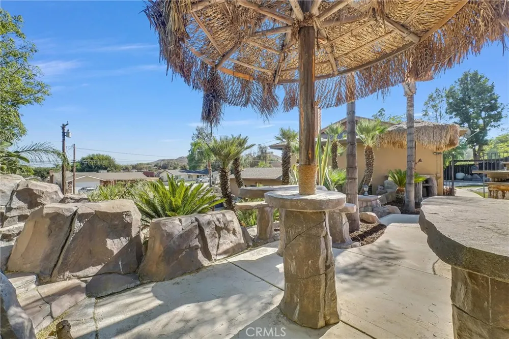 1080 1st Norco, CA 92860